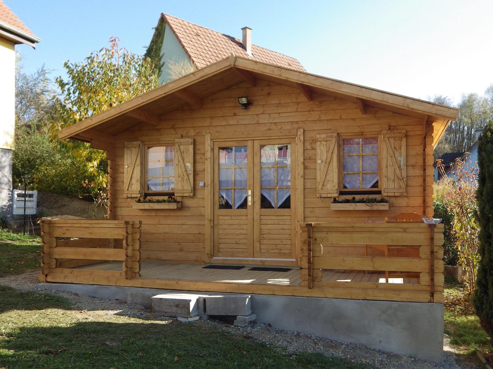 Chalet de jardin réinvente l'extérieur des habitations avec ses structures  en bois