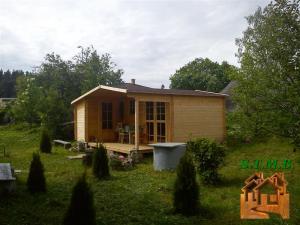 Maisonnette bois stmb construction