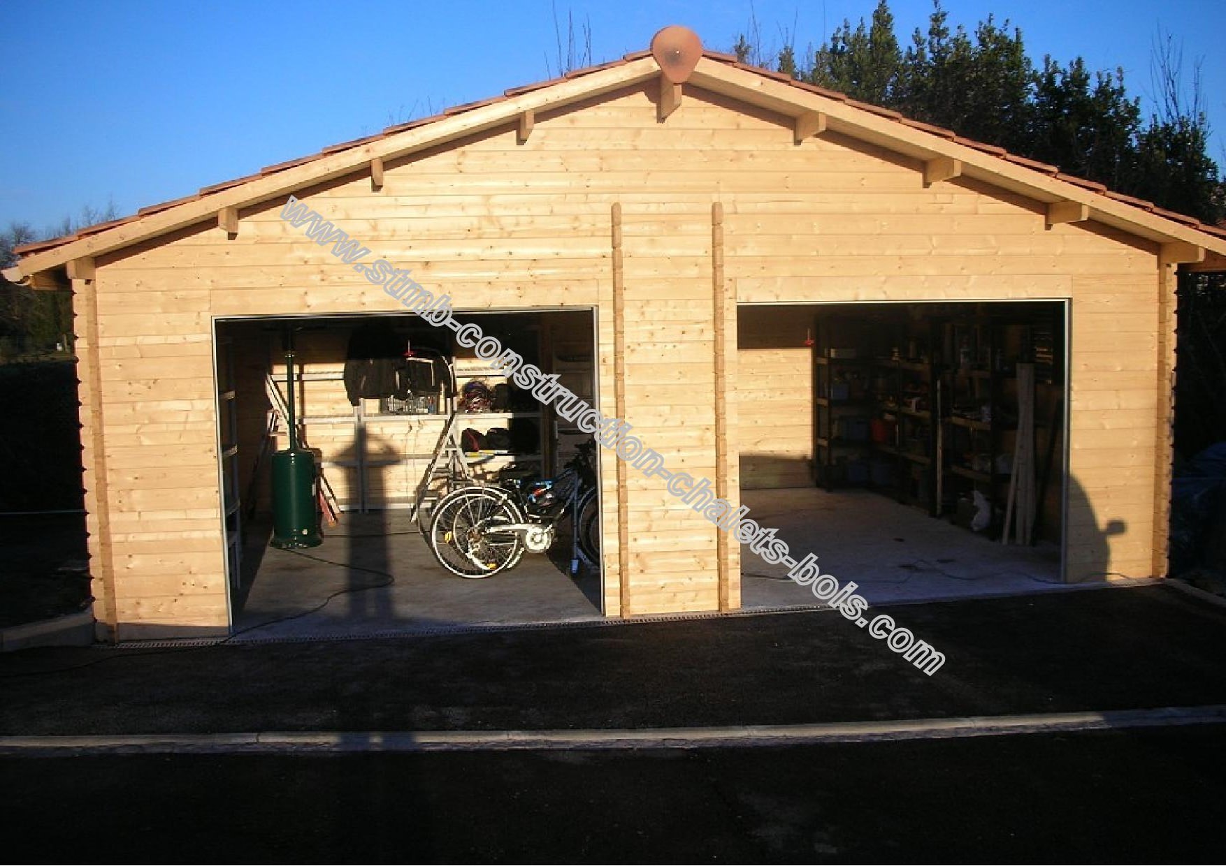 Garage à voitures en bois Mercredi et Patati - Le petit Souk